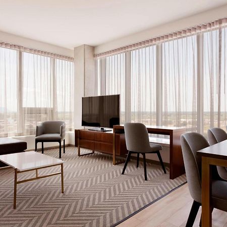 Sheraton Saint-Hyacinthe Hotel Bagian luar foto