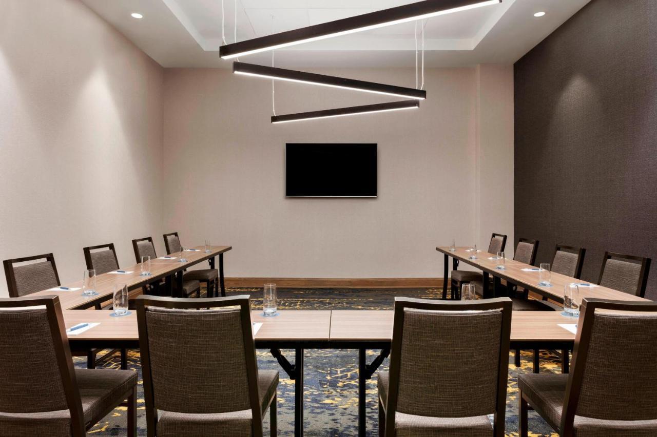 Sheraton Saint-Hyacinthe Hotel Bagian luar foto