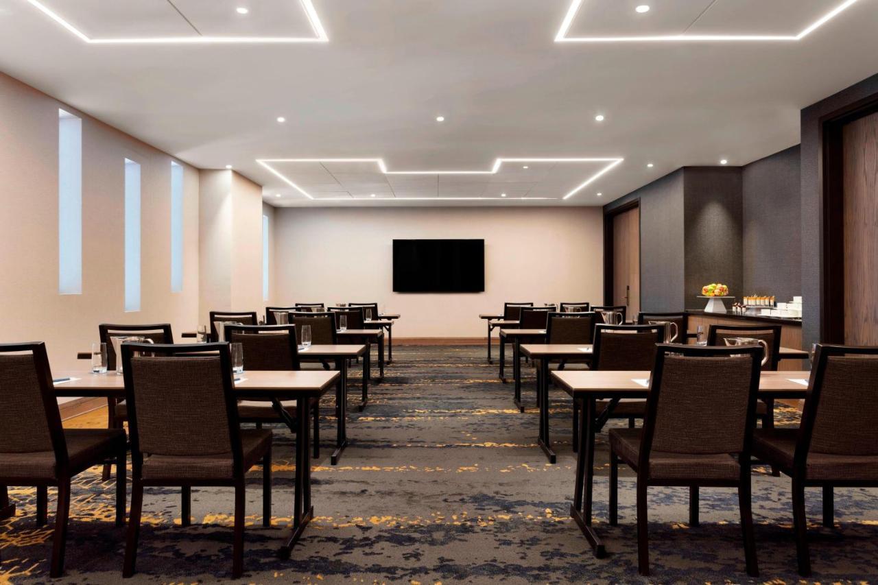 Sheraton Saint-Hyacinthe Hotel Bagian luar foto