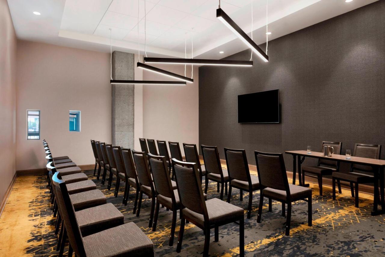 Sheraton Saint-Hyacinthe Hotel Bagian luar foto