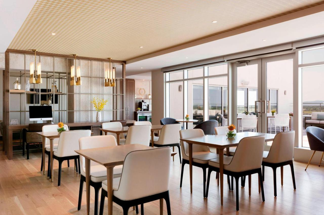 Sheraton Saint-Hyacinthe Hotel Bagian luar foto